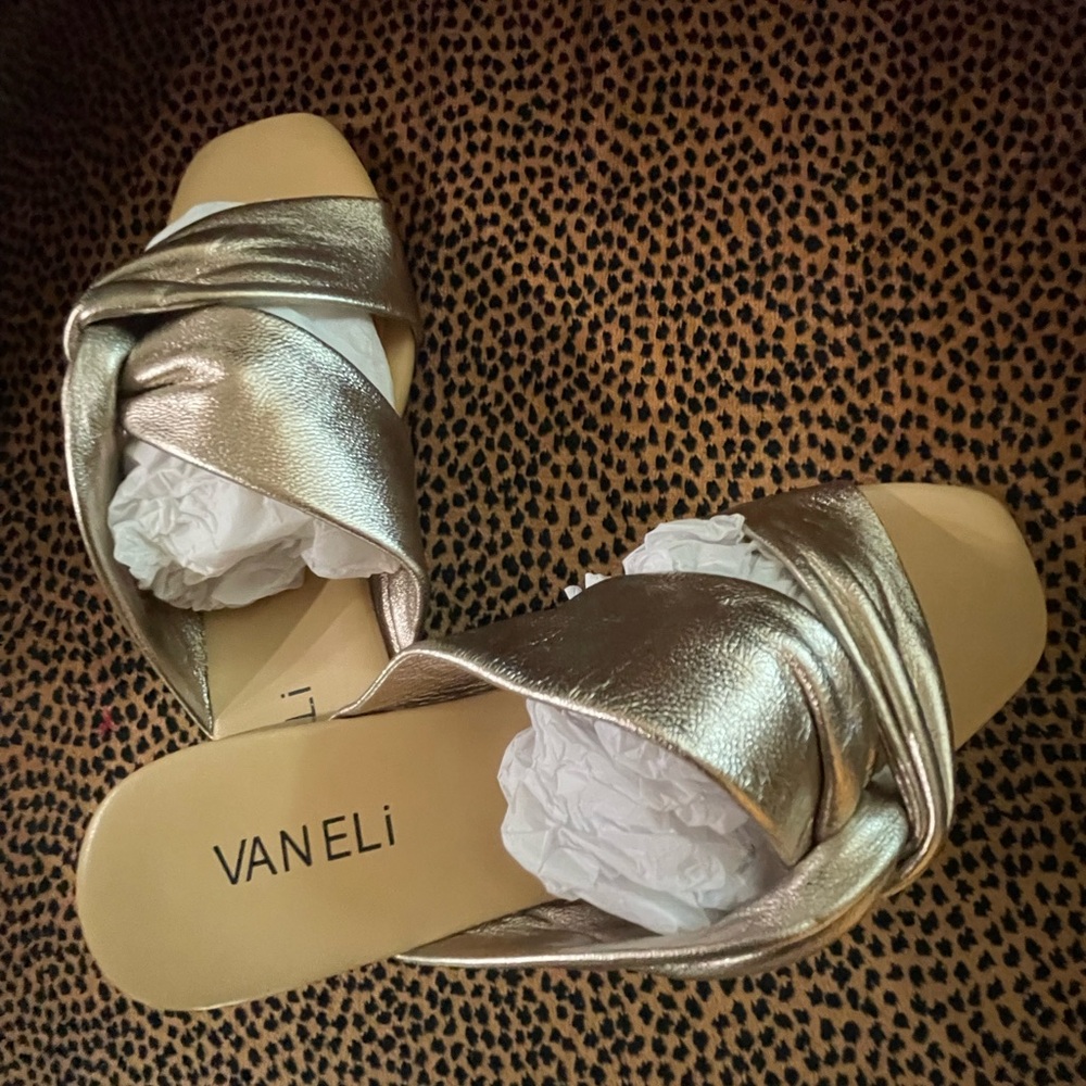 Vaneli Gold Metallic Sandals with Twisted Design - Picture 4 of 6